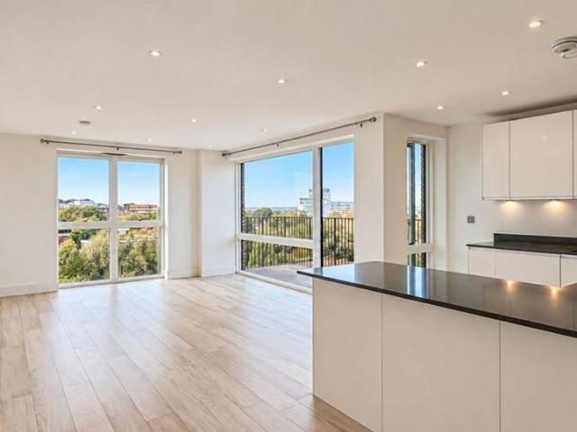 Apartment for rent in London Borough of Brent, Greater London