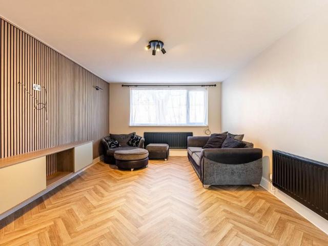 Apartment for rent in Borstal, Rochester
