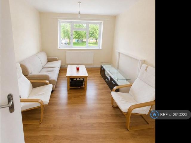 Flat for rent in Clapham Junction, Greater London