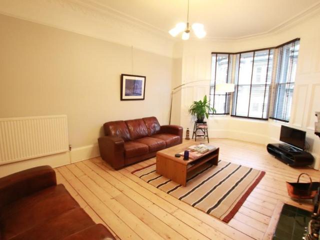 Apartment for rent in Partick, Scotland
