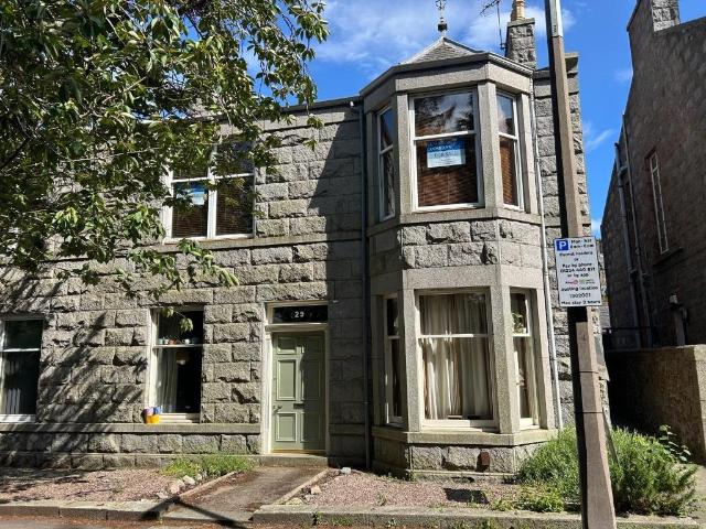 Flat for rent in Ferryhill, Ballindoch