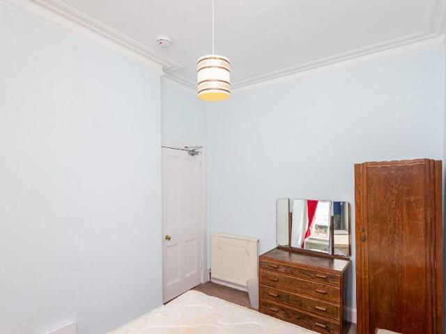 Apartment for rent in Newington, Scotland