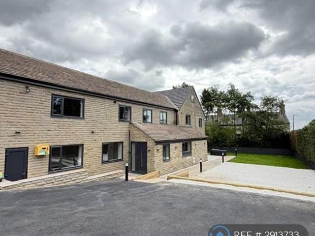 House for rent in Hipperholme, West Yorkshire
