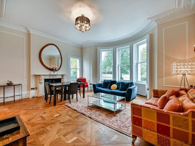 Apartment for rent in North Sheen, Greater London