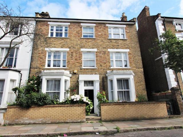 Flat for rent in Holloway, Greater London