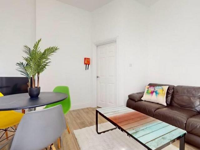 Apartment for rent in Greenbank, Mount Wise