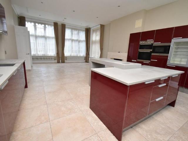 Apartment for rent in Bushey