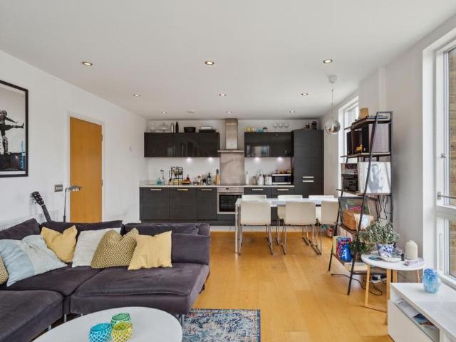 Apartment for rent in De Beauvoir Town, Greater London