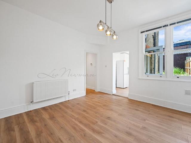 Flat for rent in Hornsey, Greater London
