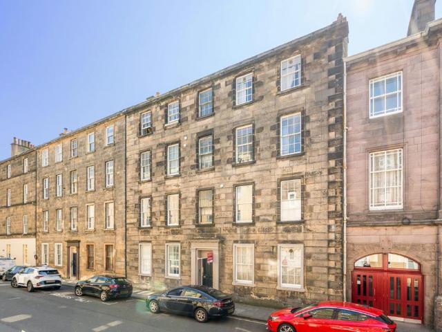 Flat for rent in Lauriston, Scotland
