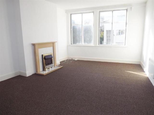 Flat for rent in West Cliff, Bournemouth