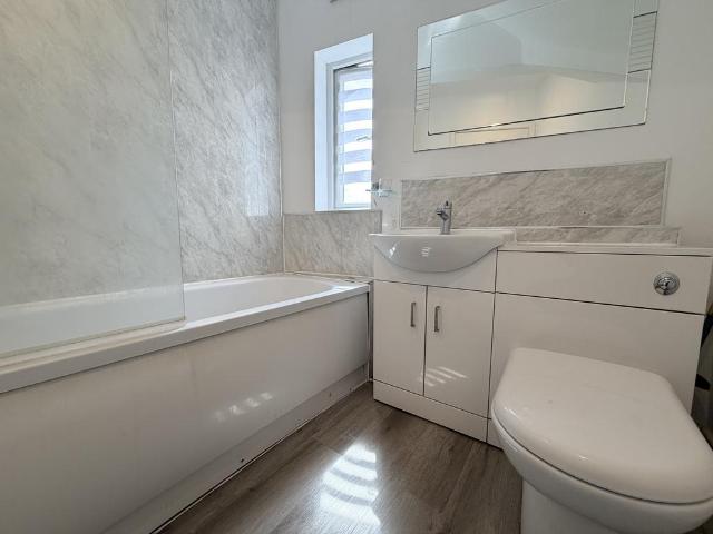 Flat for rent in Stirchley, West Midlands