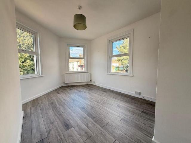 Apartment for rent in Bourne Vale, Kent