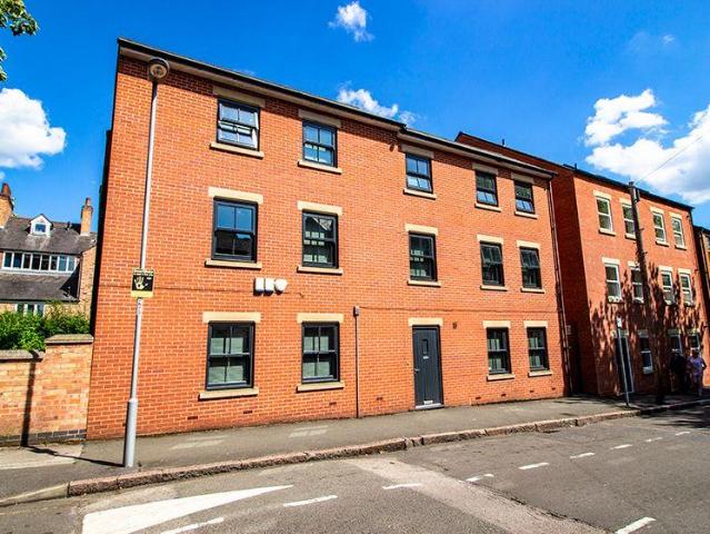 Flat for rent in Haddon, East Midlands