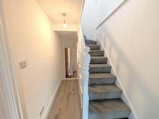 Flat for rent in Dollis Hill, Greater London