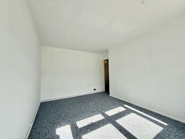 Apartment for rent in Tilbury, Essex