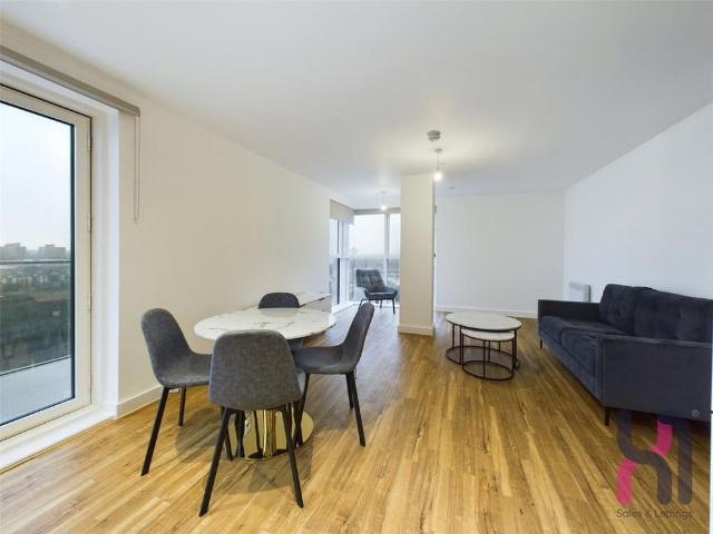 Apartment for rent in Wharfside, Trafford Park