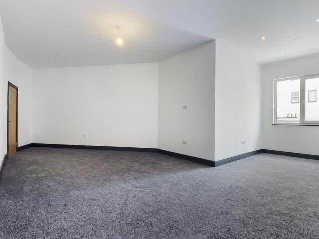Apartment for rent in Mount Pleasant, Nangreaves