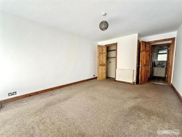Apartment for rent in Long Ashton, North Somerset