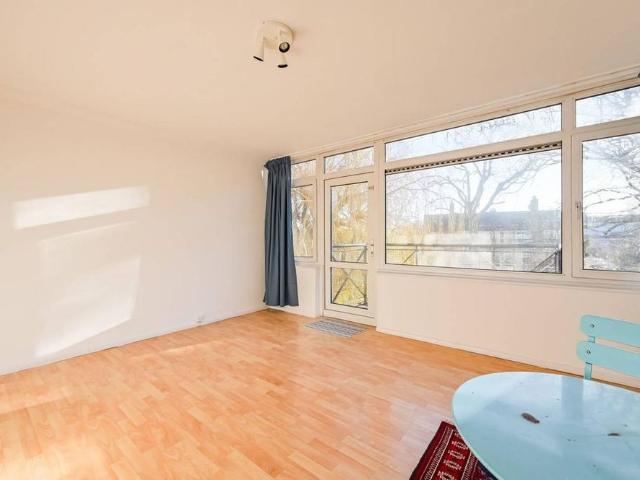 Apartment for rent in Upper Walthamstow, Greater London