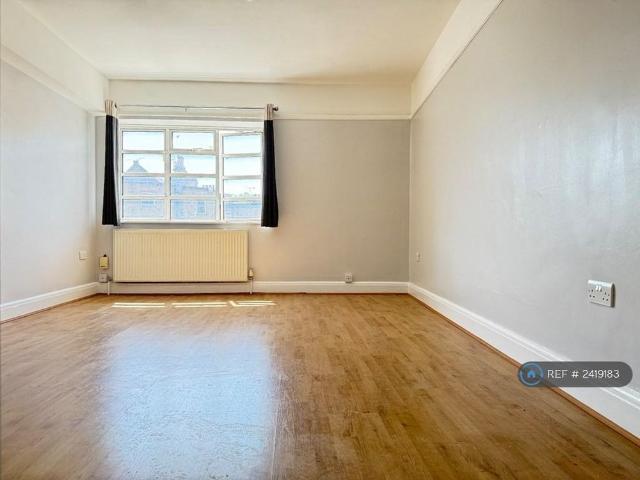 Apartment for rent in London Borough of Hounslow, Spring Grove