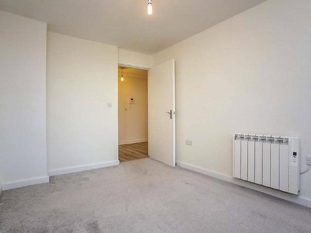 Apartment for rent in Preston, Oad Street