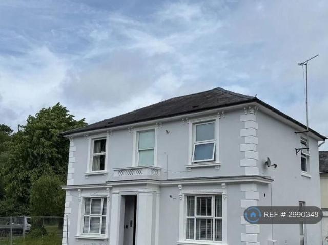 Apartment for rent in Ramslye, Sandown Park