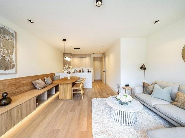 Apartment for rent in London Borough of Ealing, Greater London