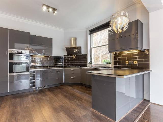 Flat for rent in West Hampstead, Greater London