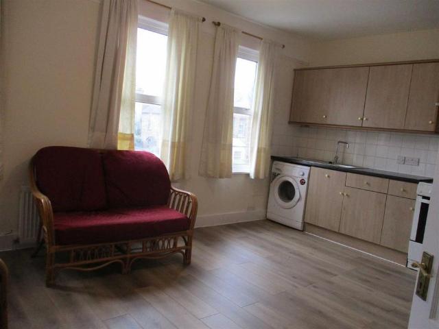 Apartment for rent in London Borough of Hounslow, Osterley