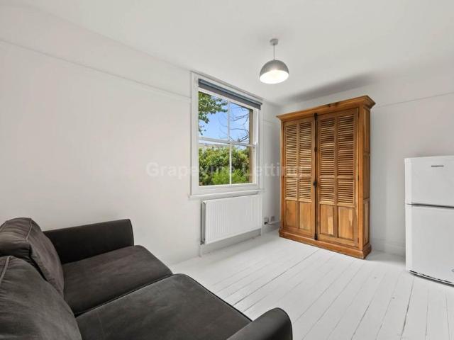Apartment for rent in London Borough of Lambeth, Greater London