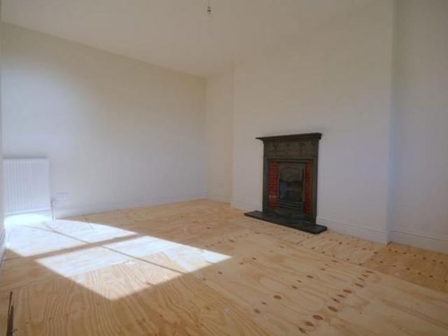 Apartment for rent in West Cliff, Acol