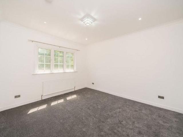 Apartment for rent in London Borough of Croydon, Norbury