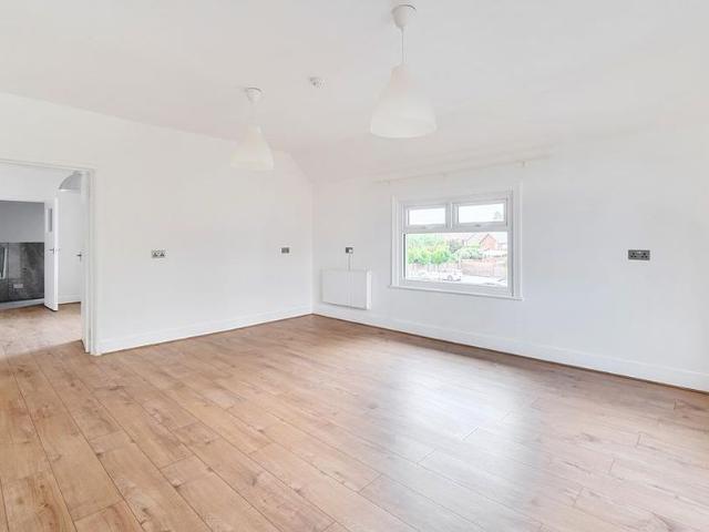 Apartment for rent in Furze Platt, Maidenhead