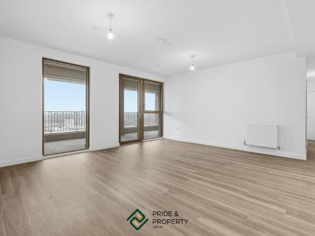 Apartment for rent in Clifton Estate, Greater London
