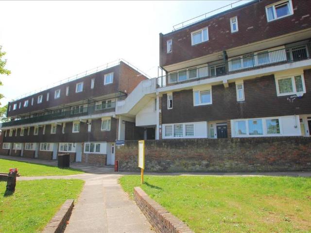 Flat for rent in Greater London