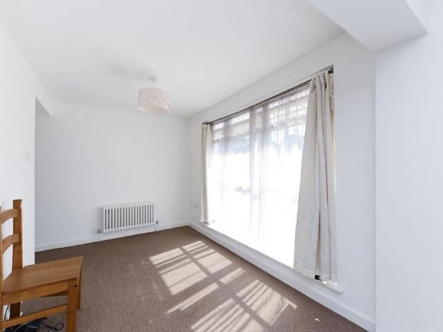 Apartment for rent in London Borough of Lewisham, Greater London