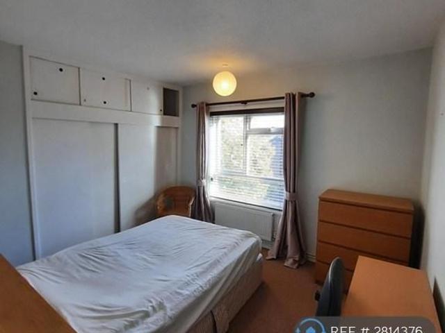 Apartment for rent in Earlham Rise, East Bank
