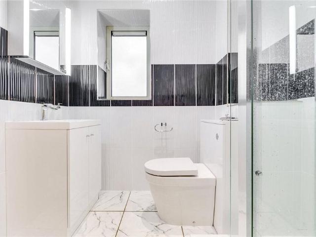 Apartment for rent in Westminster, Victoria