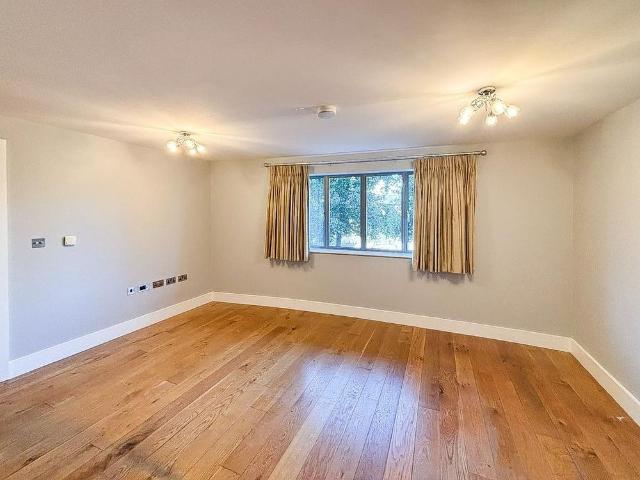 Apartment for rent in Folly Island, East Hertfordshire