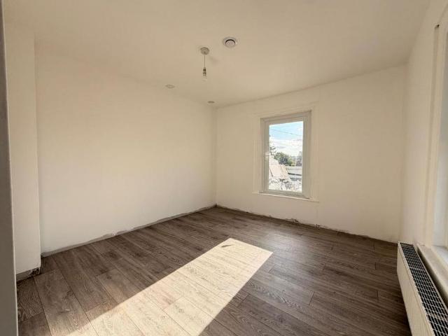 Apartment for rent in Bourne Vale, Kent