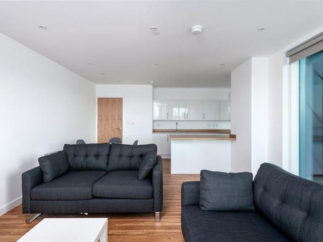 Apartment for rent in Brompton, Gillingham