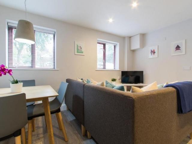 Apartment for rent in Hyde Park, West Yorkshire