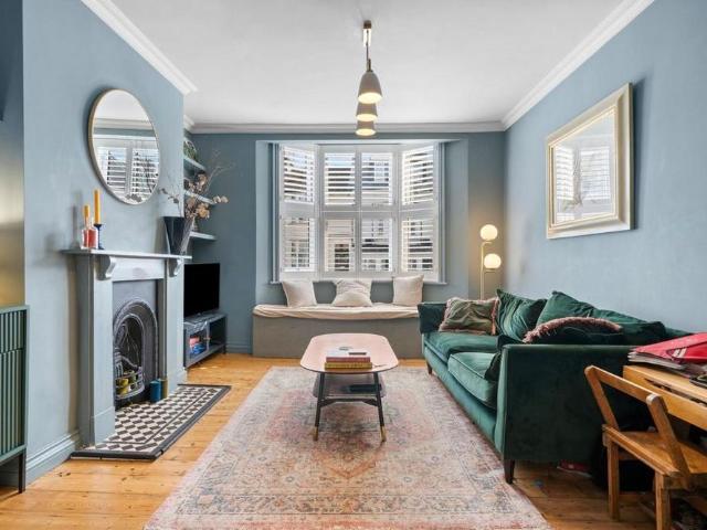 Apartment for rent in Aldrington