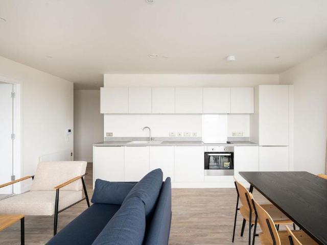 Apartment for rent in Brompton, Gillingham