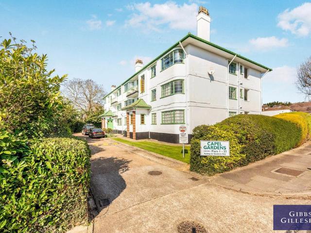 Flat for rent in Pinner, Greater London