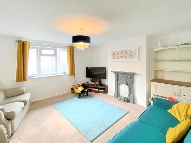 Apartment for rent in Budlake, Devon