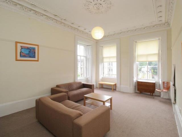 Apartment for rent in Hillhead, Scotland