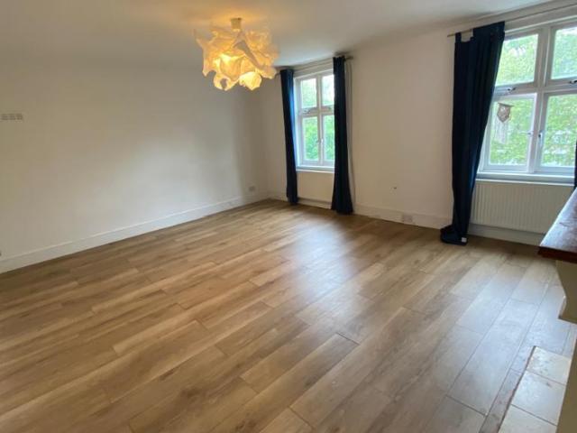 Flat for rent in St. John's Wood, Isle Of Man