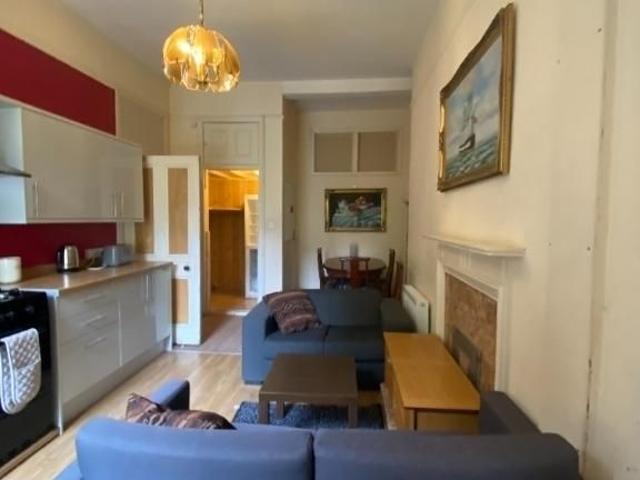 Apartment for rent in Marchmont, Scotland